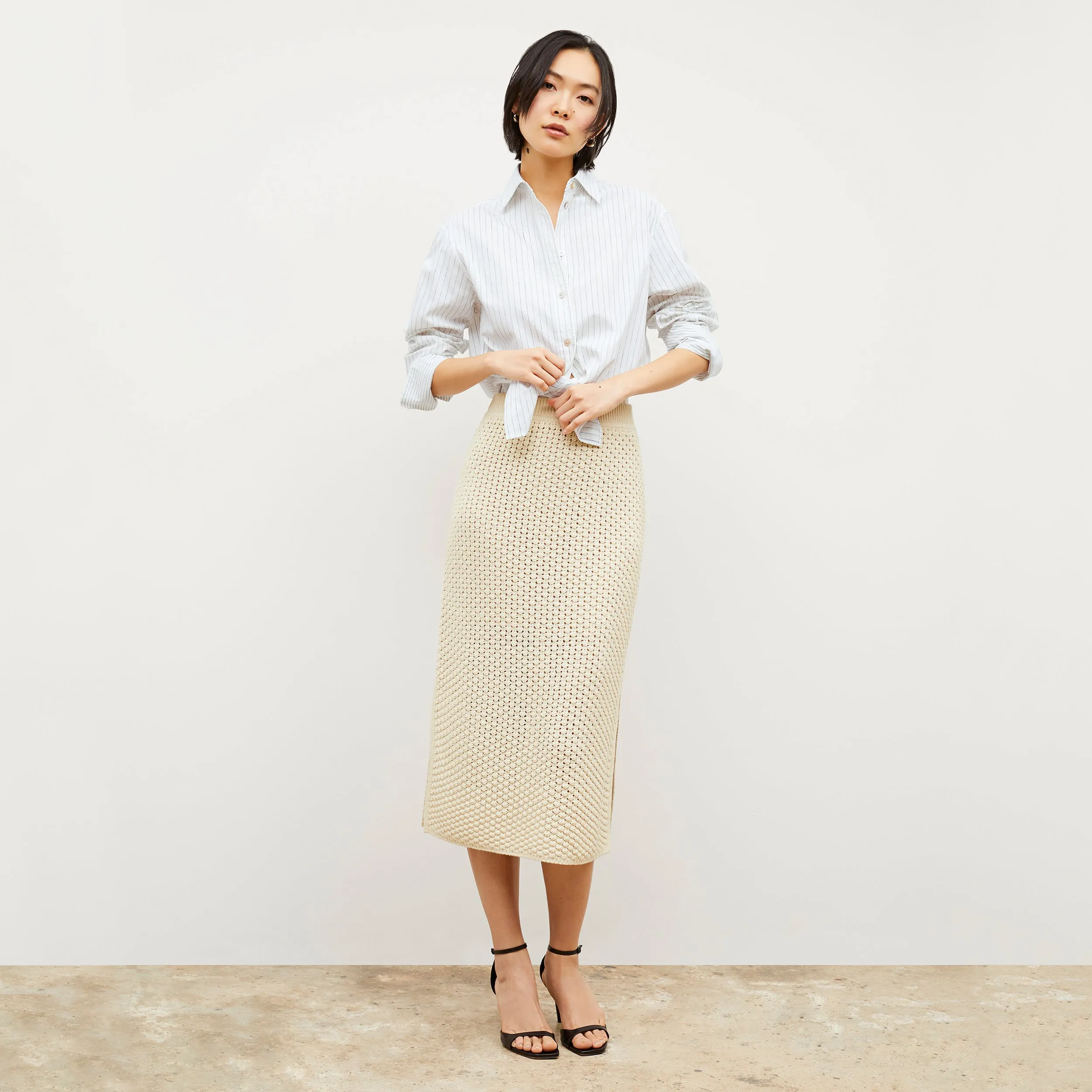 Mila Button-Down - Poplin Stripe :: Blue / Ivory