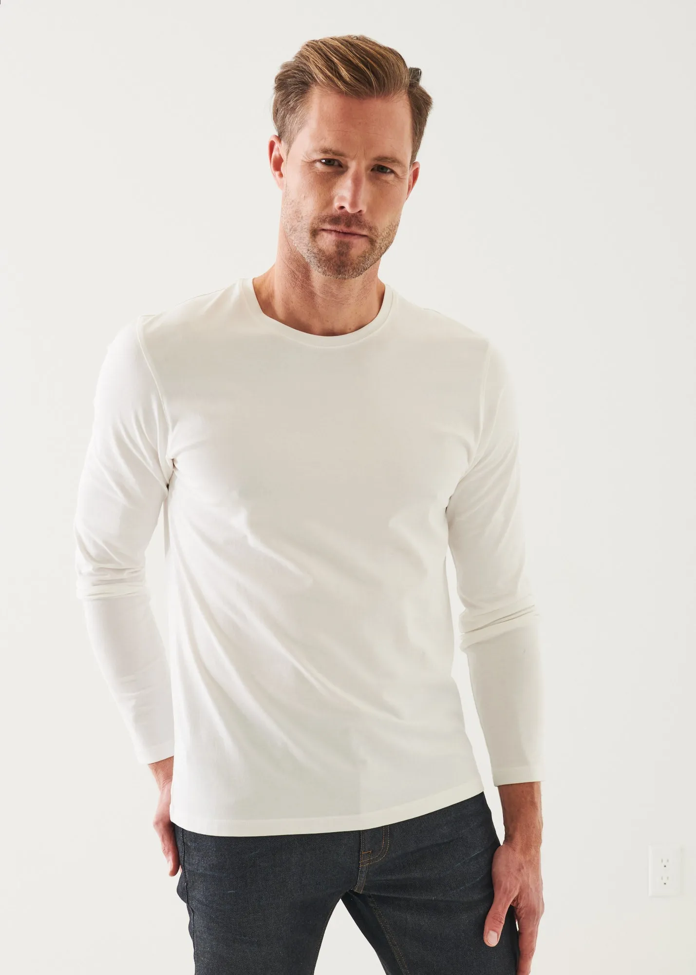 PIMA COTTON STRETCH LONG SLEEVE T-SHIRT