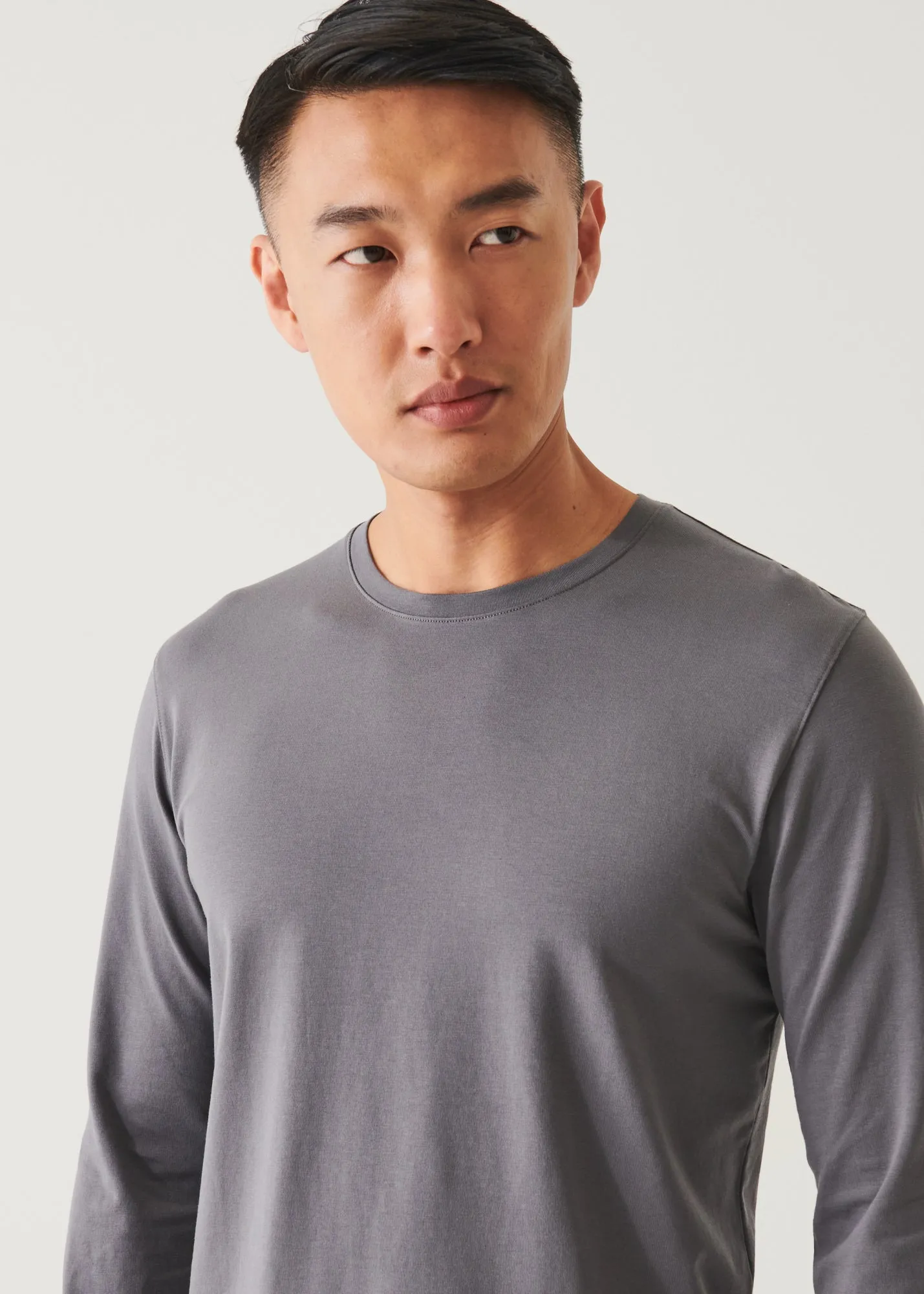 PIMA COTTON STRETCH LONG SLEEVE T-SHIRT